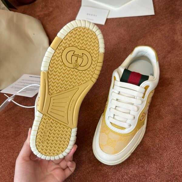 Gucci sneaker 2025072205