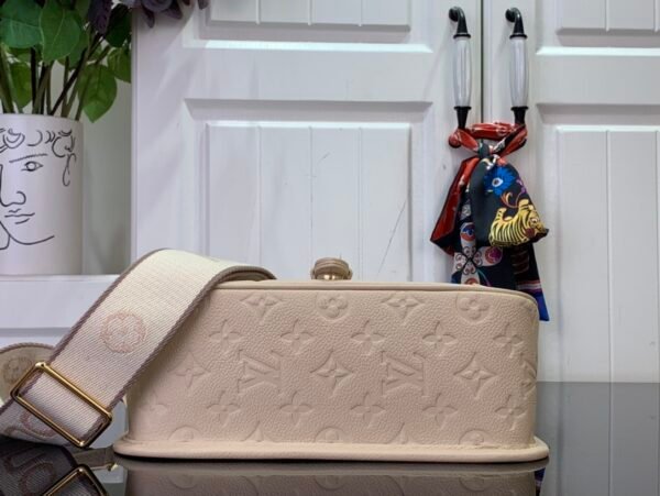 LV Diane Monogram Empreinte Leather