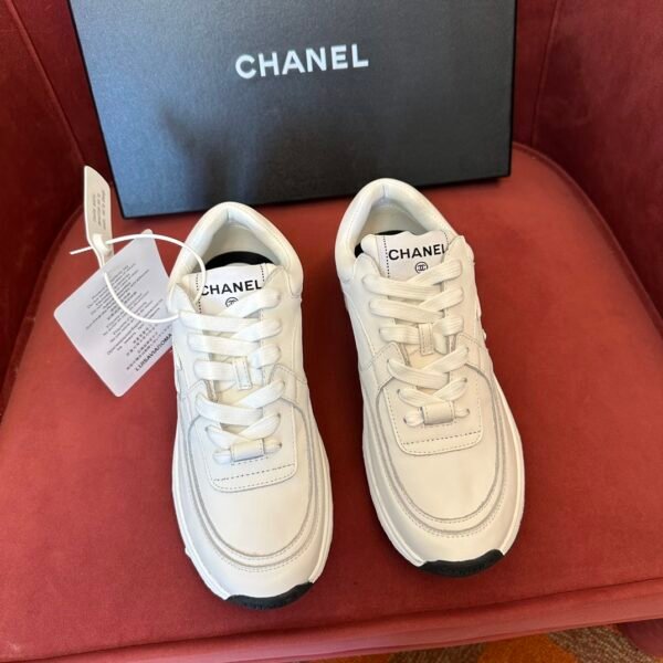 Chanel sneaker 2025072230