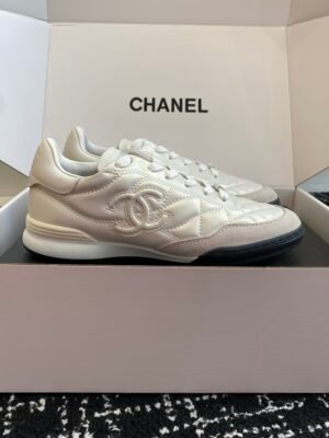 Chanel sneaker 2025072217