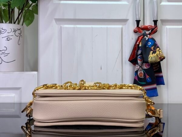 LV Pochette Métis East West Monogram Empreinte Leather