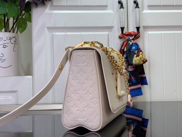 LV Twist MM Epi Leather