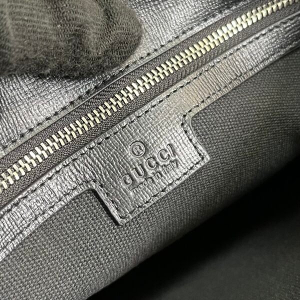 Gucci Gucci GG Supreme Shoulder Bag