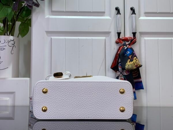 LV x TM Capucines BB Capucines