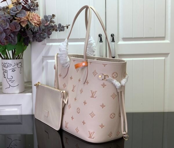 LV Neverfull MM Monogram Empreinte Leather