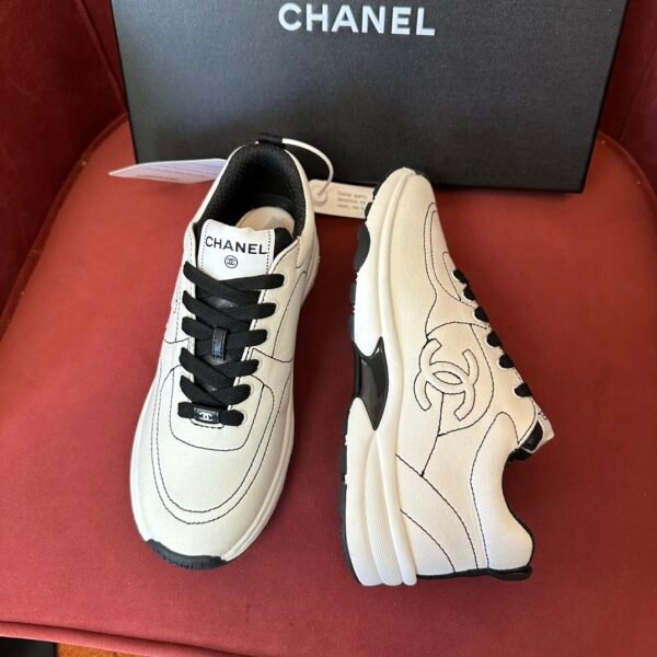 Chanel sneaker 2025072226