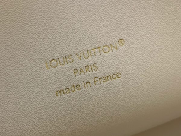 LV Twist MM Epi Leather