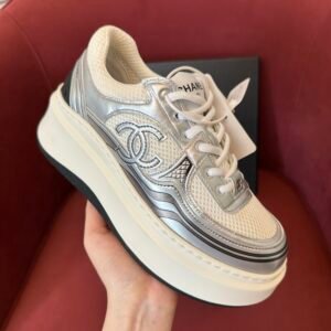 Chanel sneaker 2025072252