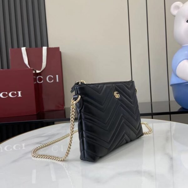 GUCCI GG Marmont pochette with chain in black leather
