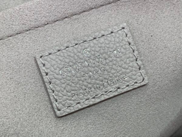 LV OnTheGo East West