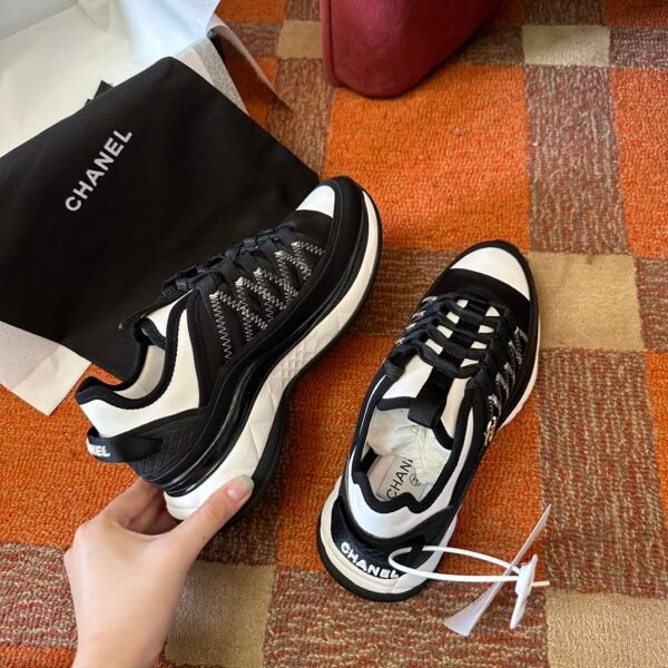 Chanel sneaker 2025072236