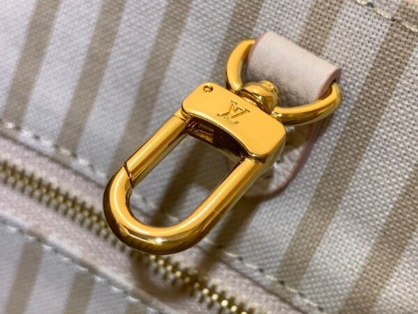 LV OnTheGo PM Monogram Empreinte Leather