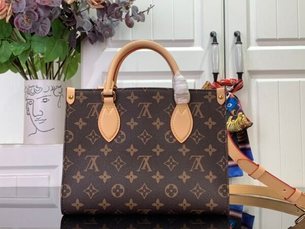 LV OnTheGo PM Mon Monogram