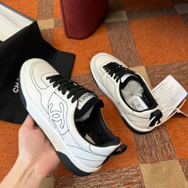 Chanel sneaker 2025072227