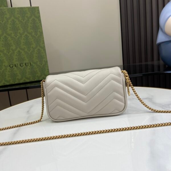 GUCCI GG Marmont mini bag in white chevron leather