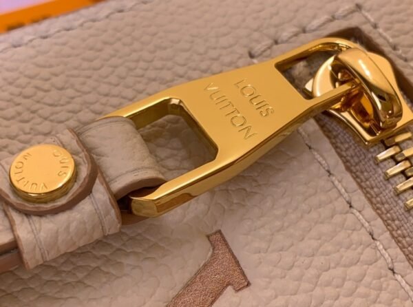 LV Pochette Métis Monogram Empreinte Leather