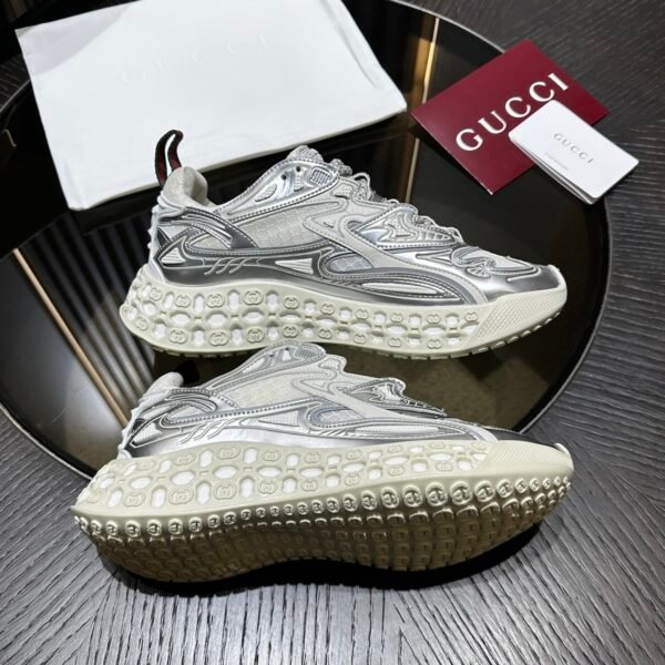 Gucci sneaker 2025072210