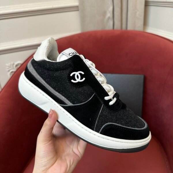 Chanel sneaker 2025072237