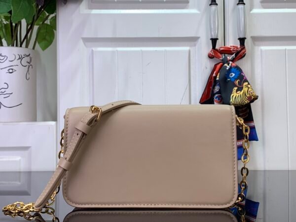 Wallet On Chain LV Bloom - Wallets and Small Leather