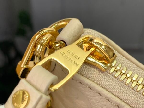 LV Easy Pouch On Strap Monogram Empreinte Leather