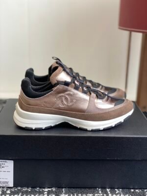 Chanel sneaker 2025072254
