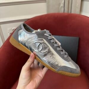 Chanel sneaker 2025072242