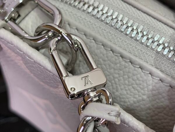 LV OnTheGo East West