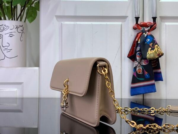 Wallet On Chain LV Bloom - Wallets and Small Leather