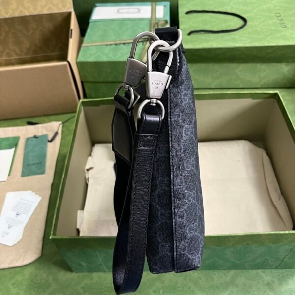 Gucci Gucci GG Supreme Shoulder Bag