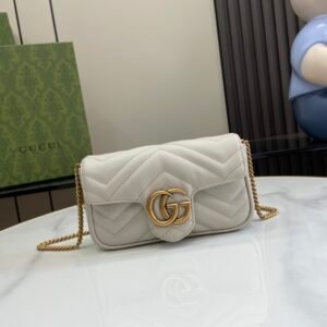 GUCCI GG Marmont mini bag in white chevron leather