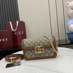 Gucci GG Go small shoulder bag in Brown Leather