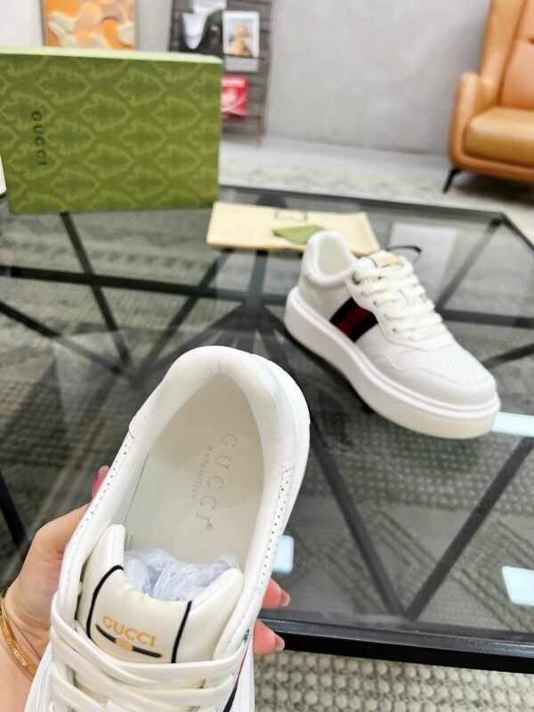 Gucci sneaker 2025071601