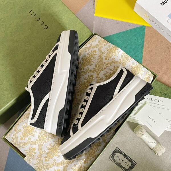 Gucci sneaker 2025071813