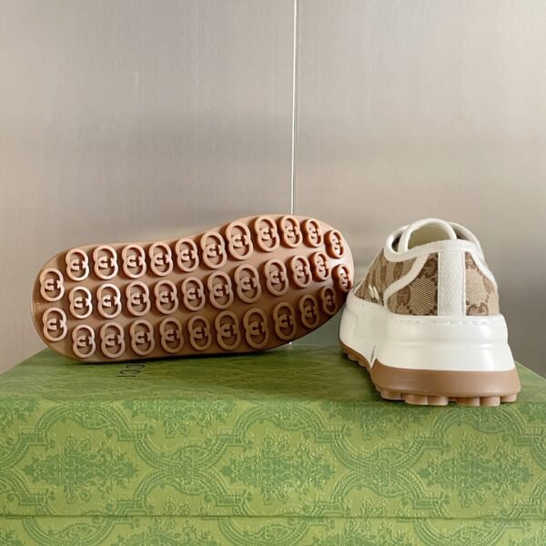 Gucci sneaker 2025071814