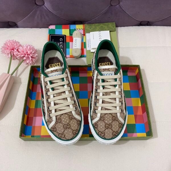 Gucci sneaker 2025071815