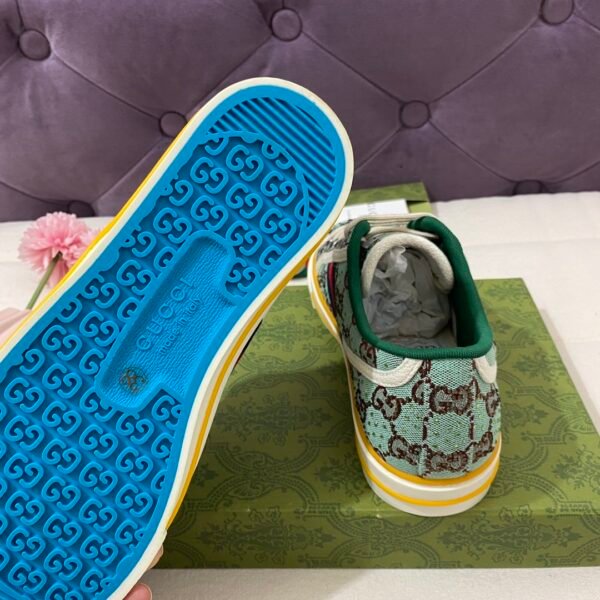 Gucci sneaker 2025071816