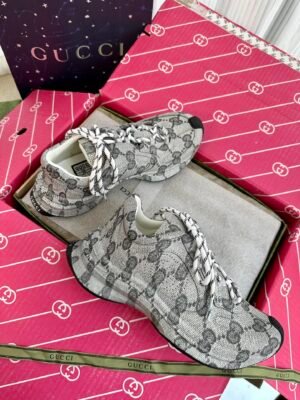 Gucci sneaker 2025071836