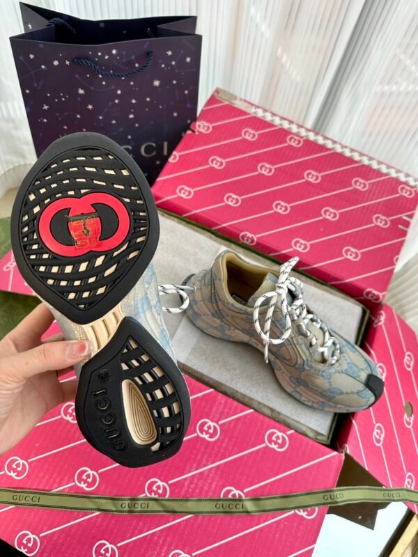 Gucci sneaker 2025071837