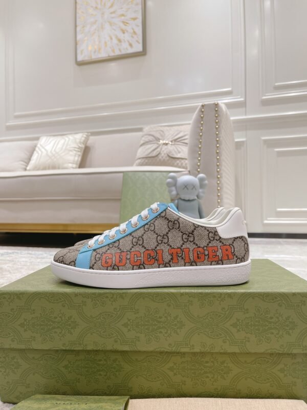 Gucci sneaker 2025071911