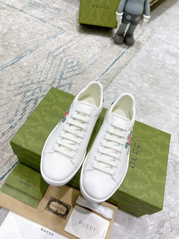 Gucci sneaker 2025071916