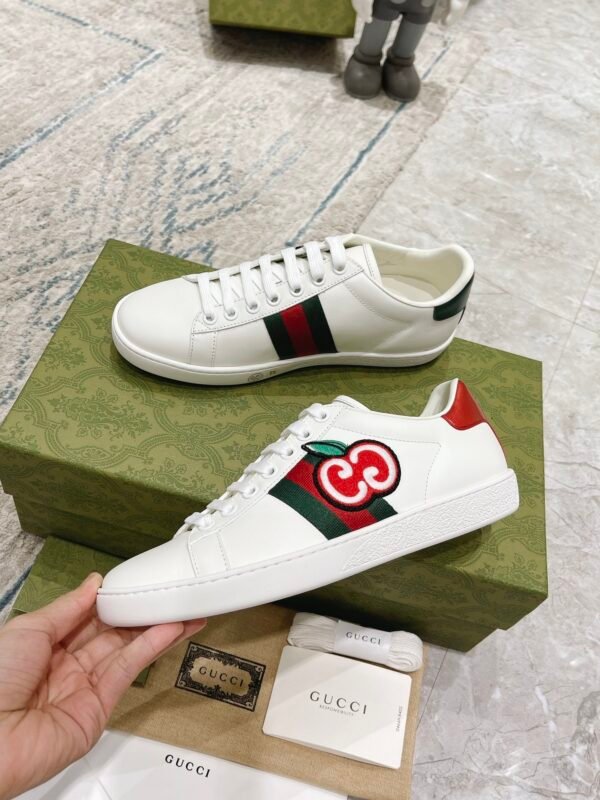 Gucci sneaker 2025071920