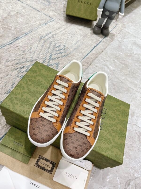 Gucci sneaker 2025071921