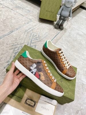 Gucci sneaker 2025071921