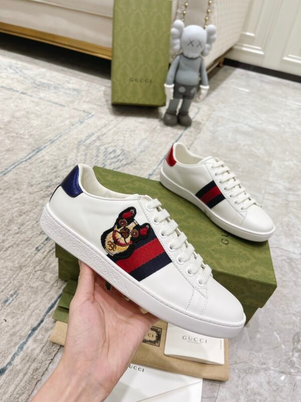 Gucci sneaker 2025071922