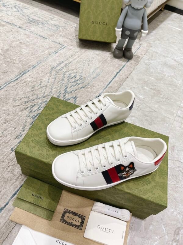 Gucci sneaker 2025071922