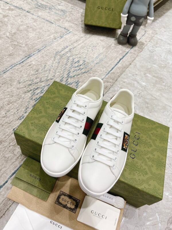 Gucci sneaker 2025071923