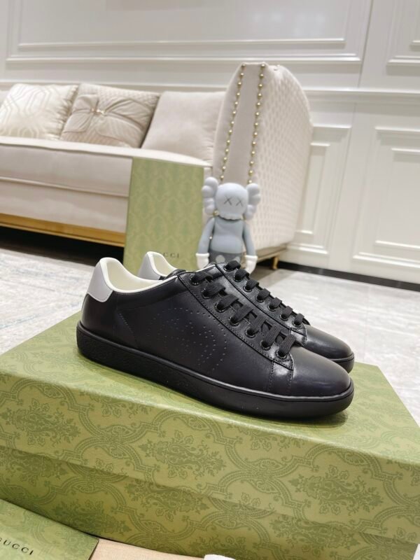 Gucci sneaker 2025071924