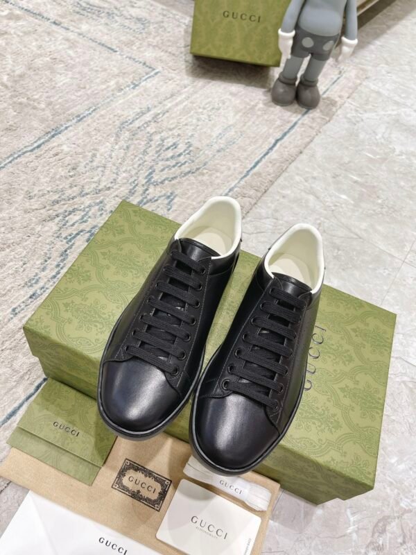 Gucci sneaker 2025071924