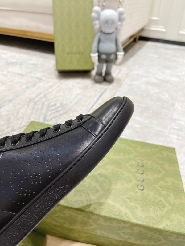 Gucci sneaker 2025071924