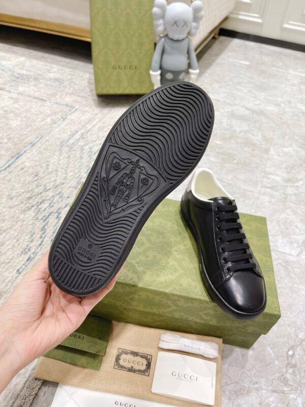 Gucci sneaker 2025071924